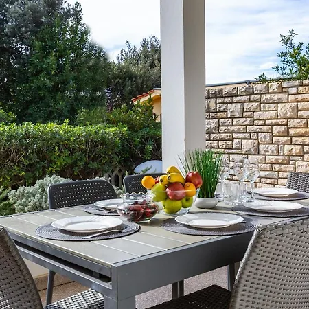 Abbalina 3* Petrcane