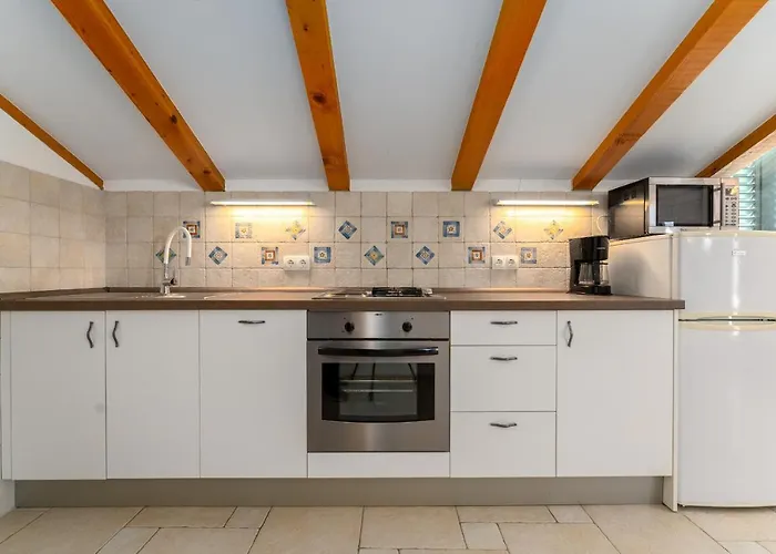 Abbalina 3* Petrcane