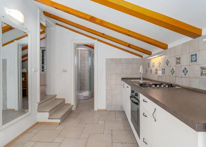 Pensionat Abbalina Petrcane